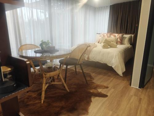 Otatara Apartment | Huruhuru Hideaway! Private Cabin