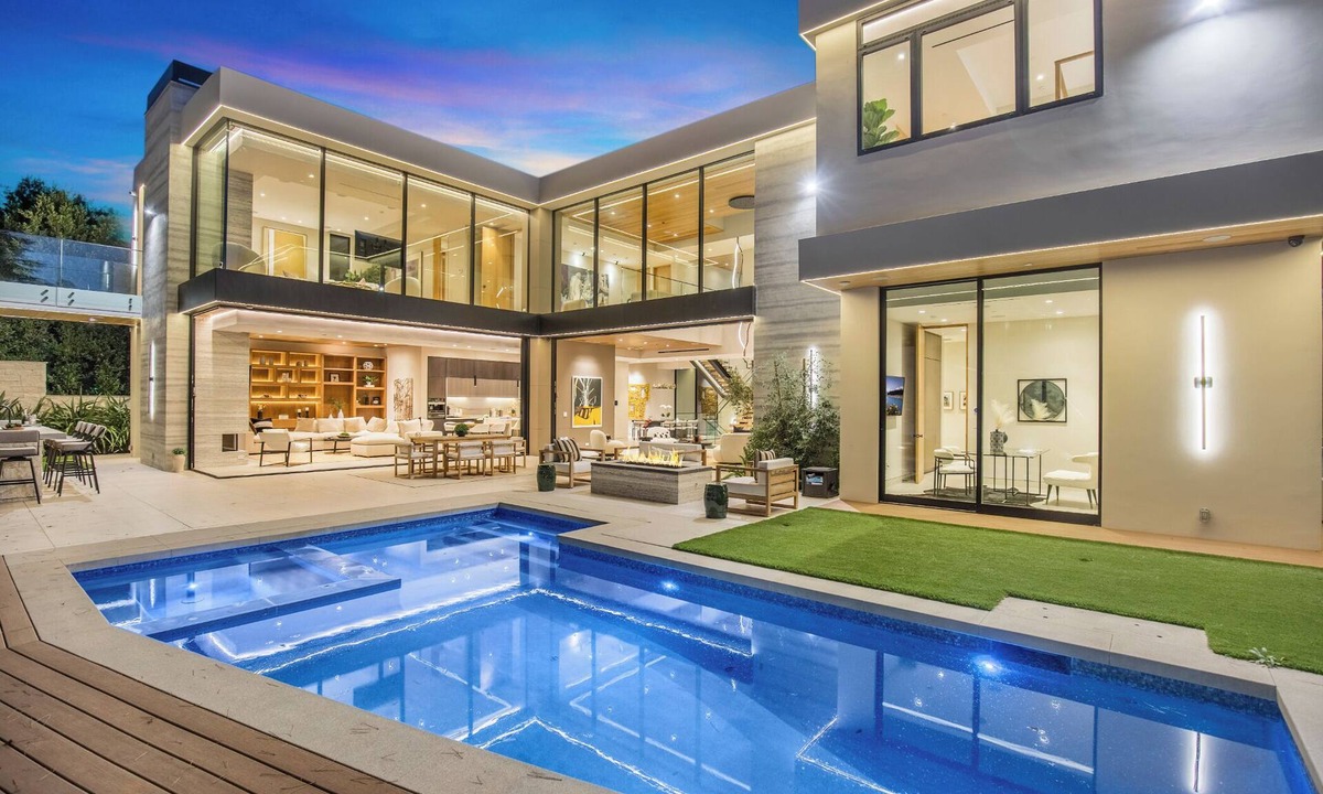 Beverly Hills Apartment | Hutton Modern