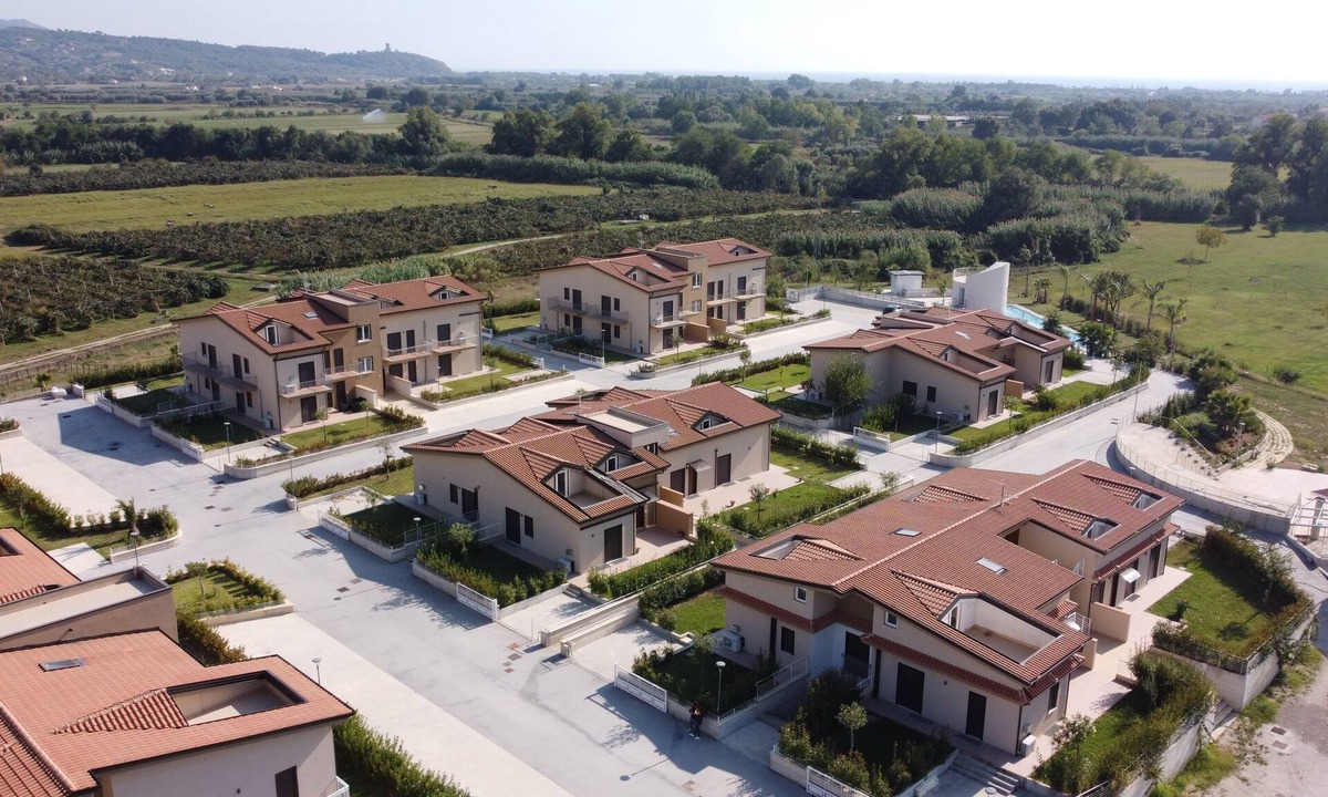 Casal Velino Apartment | Hyéle Accommodation Experience
