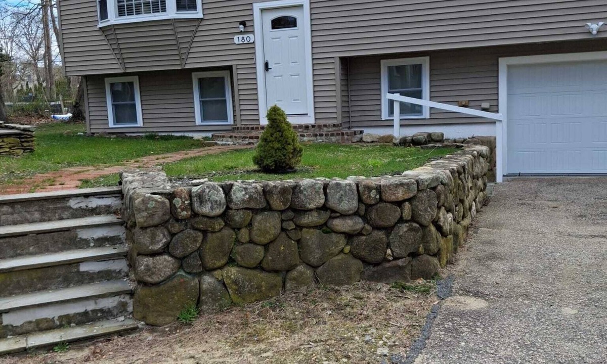 Hyannis House | Hyannis Hideaway in Cape Cod