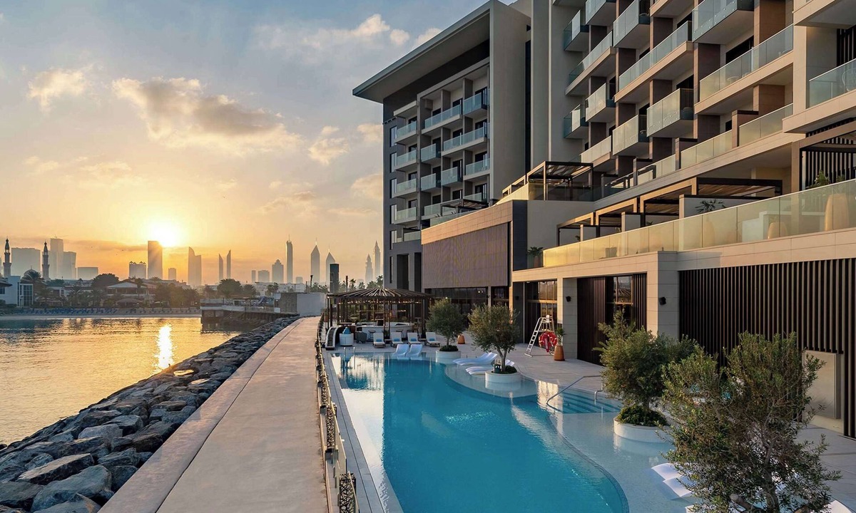 Jumeirah Hotel | Hyatt Centric Jumeirah Dubai