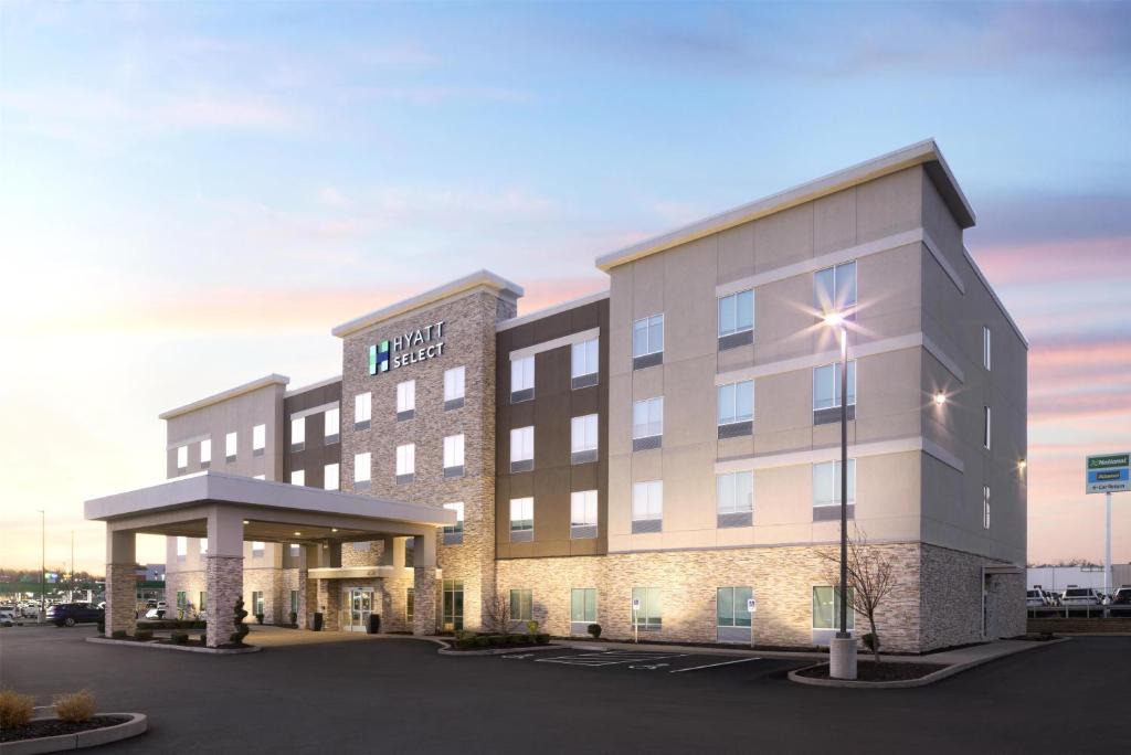 Airport Township Hotel | Hyatt Select St Louis Airport