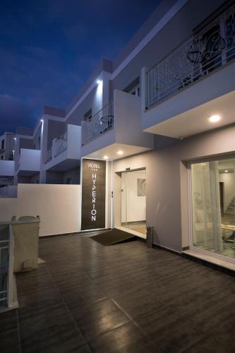 Mirties Hotel | Hyperion Hotel
