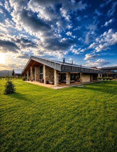 Razlog Villa | Hypnotic Thermal Villas with private SPA