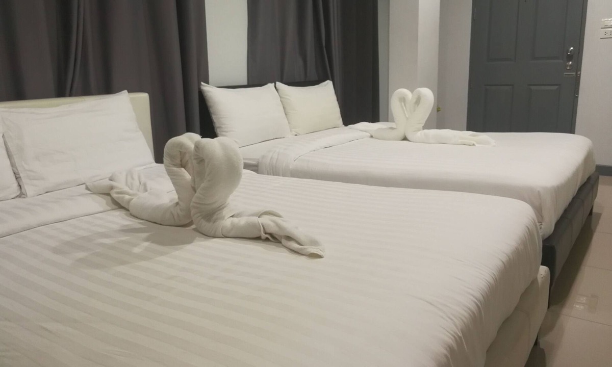 Khlong Sam Prawet Hotel | I-Beyond Residence