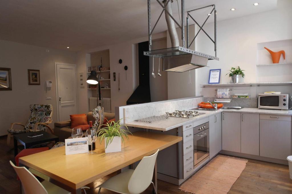 Lucca Historical Center Apartment | I Borghi