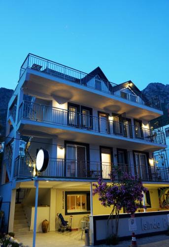 Kas House | İsinda Pansiyon
