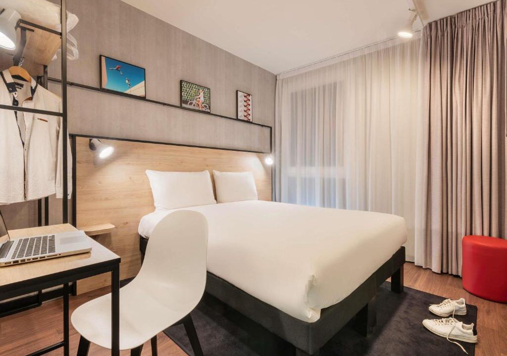 Acheres Hotel | ibis Acheres St Germain en Laye