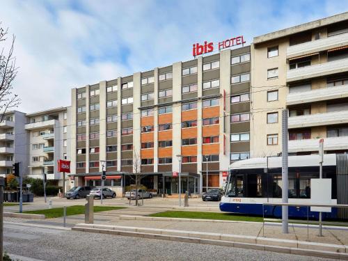 Ambilly Hotel | ibis Annemasse-Genève
