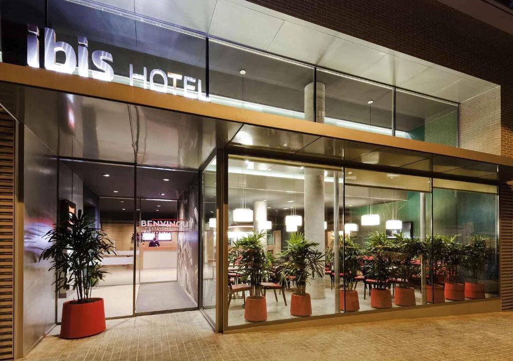La Sagrada Familia Hotel | Ibis Barcelona Centro (Sagrada Familia)