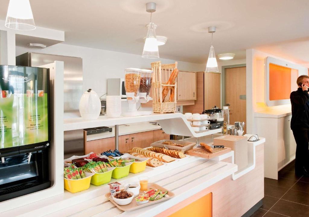 Cergy Hotel | Ibis Budget Cergy St Christophe