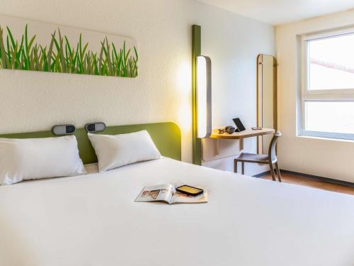 Centre Ville Hotel | ibis budget Compiègne Centre-Ville