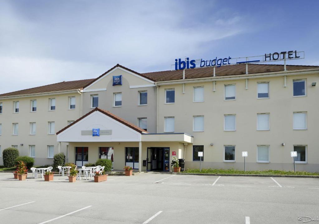 Paroisse Saint-Vincent-de-Paul Hotel | Ibis Budget Dole-Choisey