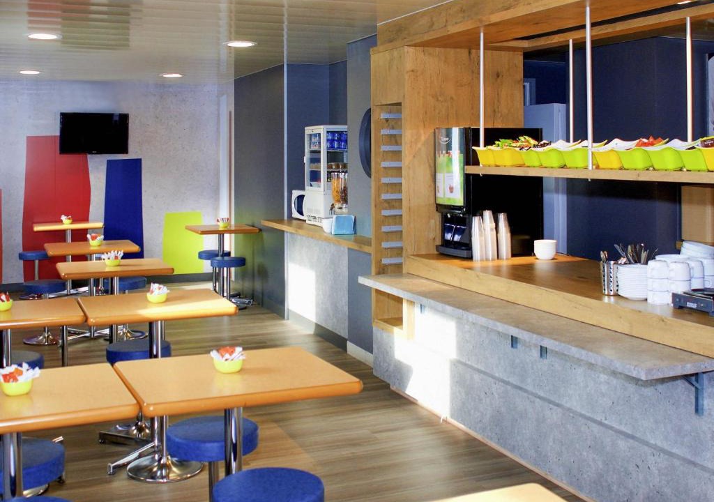 Flers Hotel | ibis budget Flers Grands Champs
