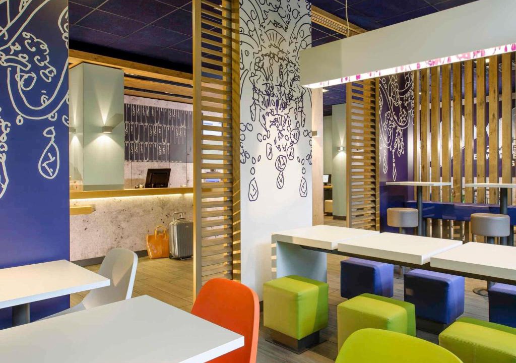 Saint-Genis-Laval Hotel | ibis budget Lyon Sud St Genis Laval