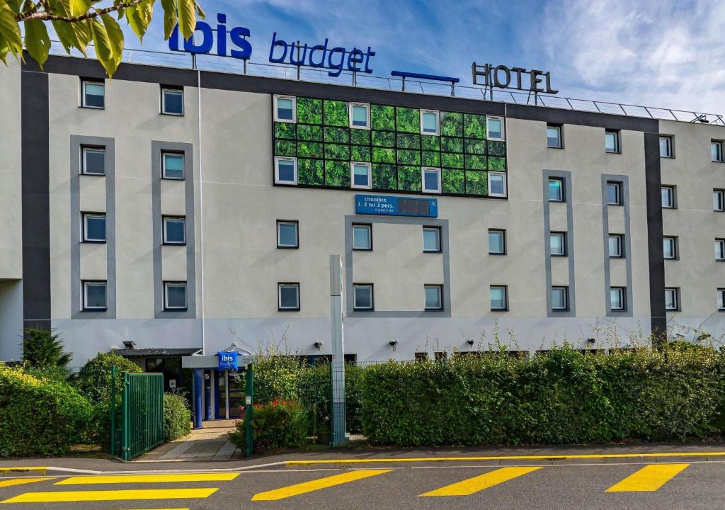 Pontault-Combault Hotel | ibis budget Marne la Vallée Pontault Combault