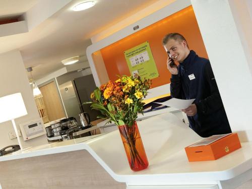 Orgeval Hotel | ibis budget Orgeval
