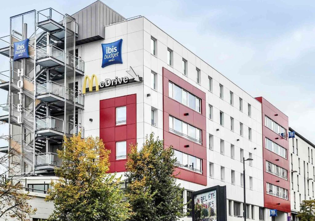 Vanves Hotel | ibis budget Paris Porte de Vanves