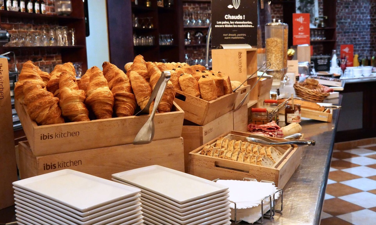Luce Hotel | ibis Chartres Ouest Luce