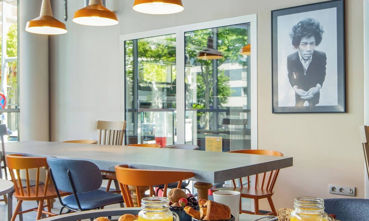 Clermont-Ferrand Hotel | ibis Clermont Ferrand Centre Stade