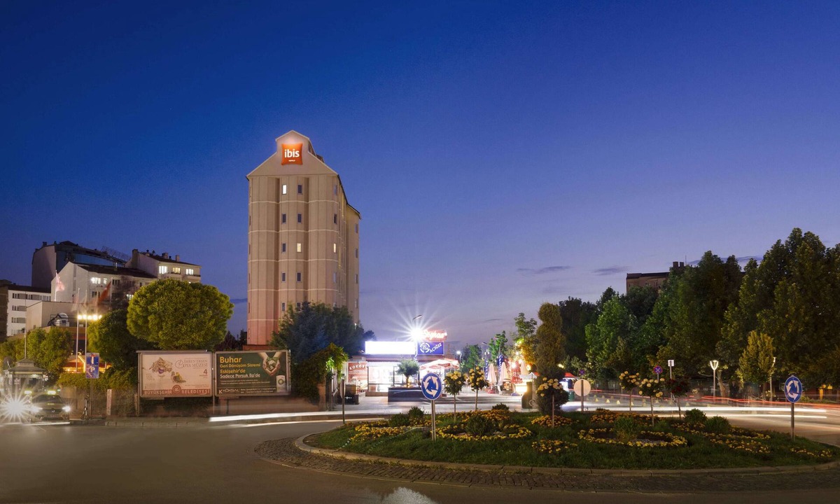 Tepebası Hotel | ibis Eskisehir