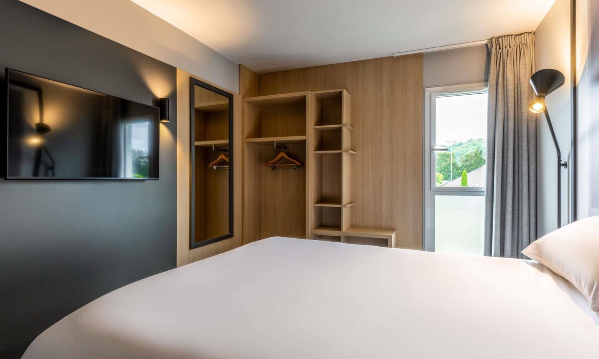 Issoire Hotel | ibis Issoire
