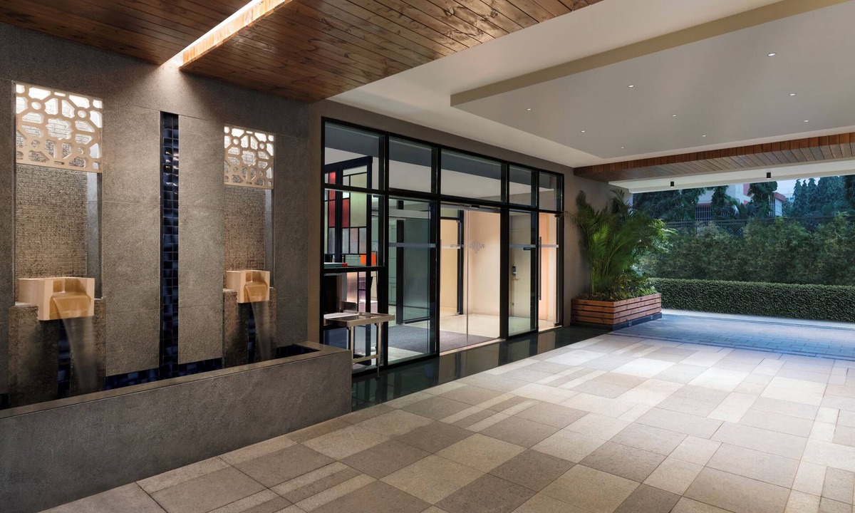 Kalina Hotel | Ibis Mumbai Bkc