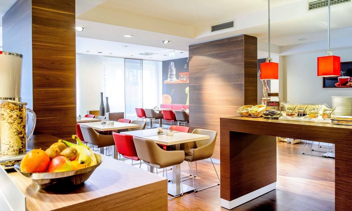 Leinfelden-Echterdingen Hotel | ibis Stuttgart Airport Messe