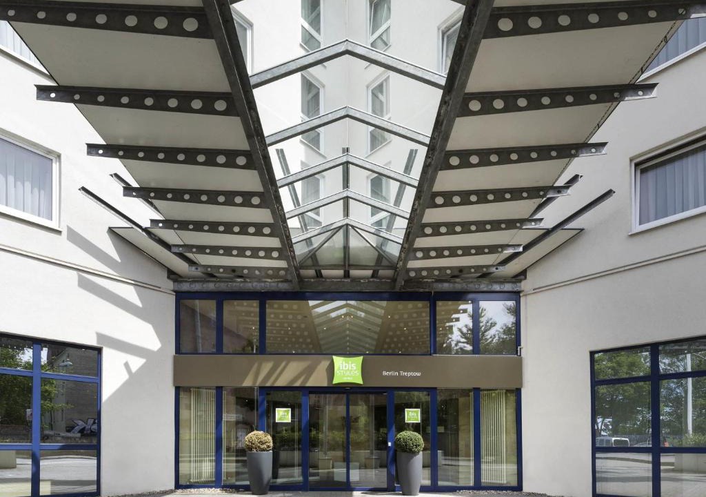 Niederschoneweide Hotel | ibis Styles Berlin Treptow