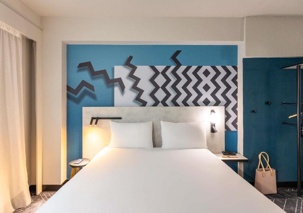 Saint-Bruno - Saint-Victor Hotel | ibis Styles Bordeaux Centre Mériadeck