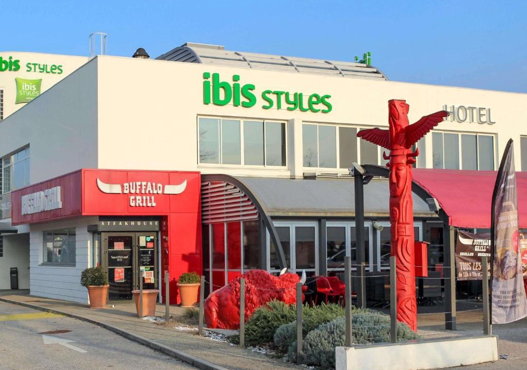 Crolles Hotel | Ibis Styles Crolles Grenoble A41