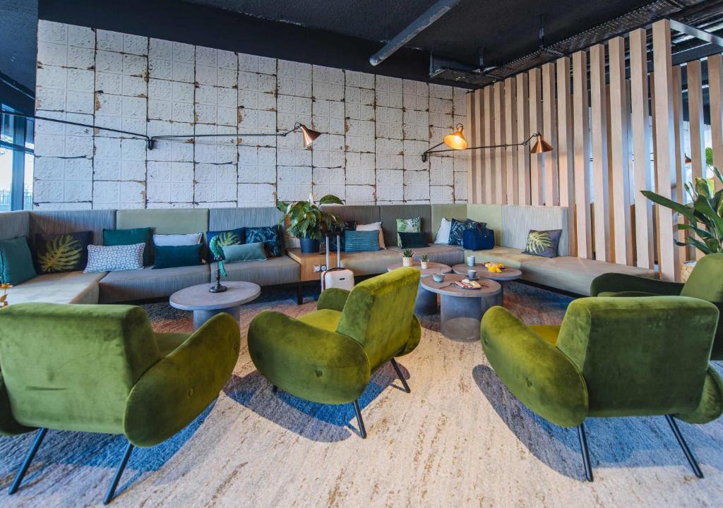 Quartier Saint-Clement - Jardin des Plantes Hotel | Ibis Styles Rouen Centre Rive Gauche