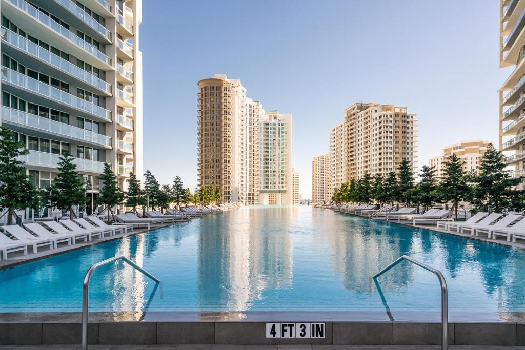 Downtown Miami Apartment | ICON Brickell residences
