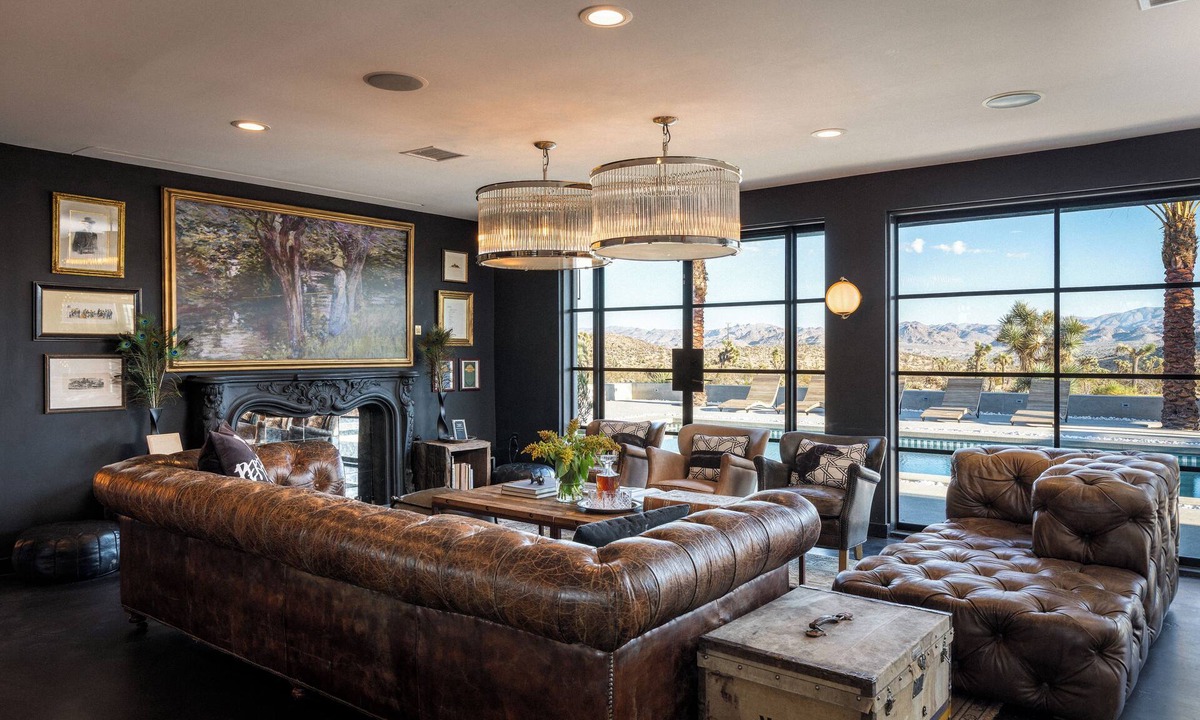 Joshua Tree House | Iconic 6BR Desert Retreat w/Pool, Pickleball & Fire Pit | Joshua Tree Mansion