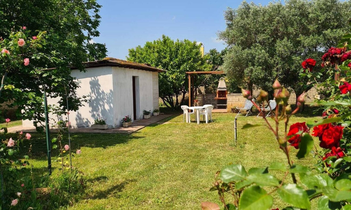 Zona XLIX Santa Maria di Galeria House | ID 22479 Mini house in the green quiet Roman countryside animals allowed