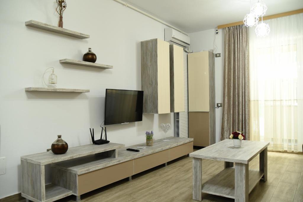 Constanta Apartment | Ideal MoonLight Residence
