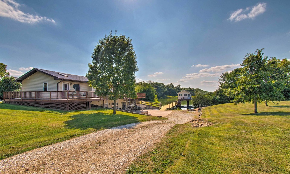 Mount Sterling House | Idyllic Mt Sterling Retreat w/Private Lake!