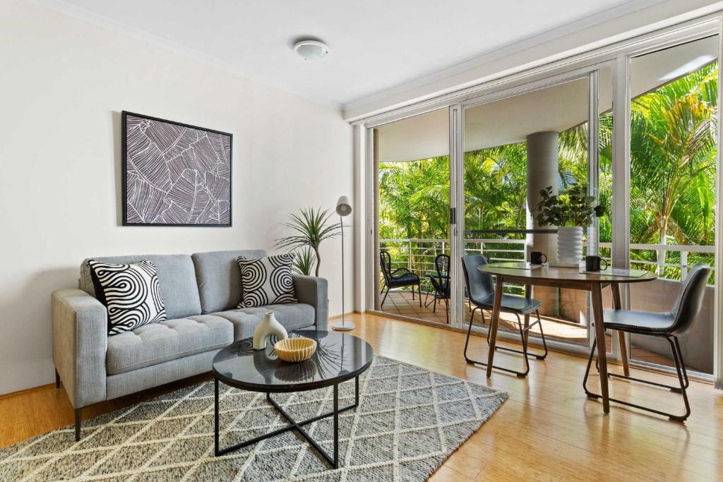 Chippendale Apartment | Idyllic Studio by University Campuses