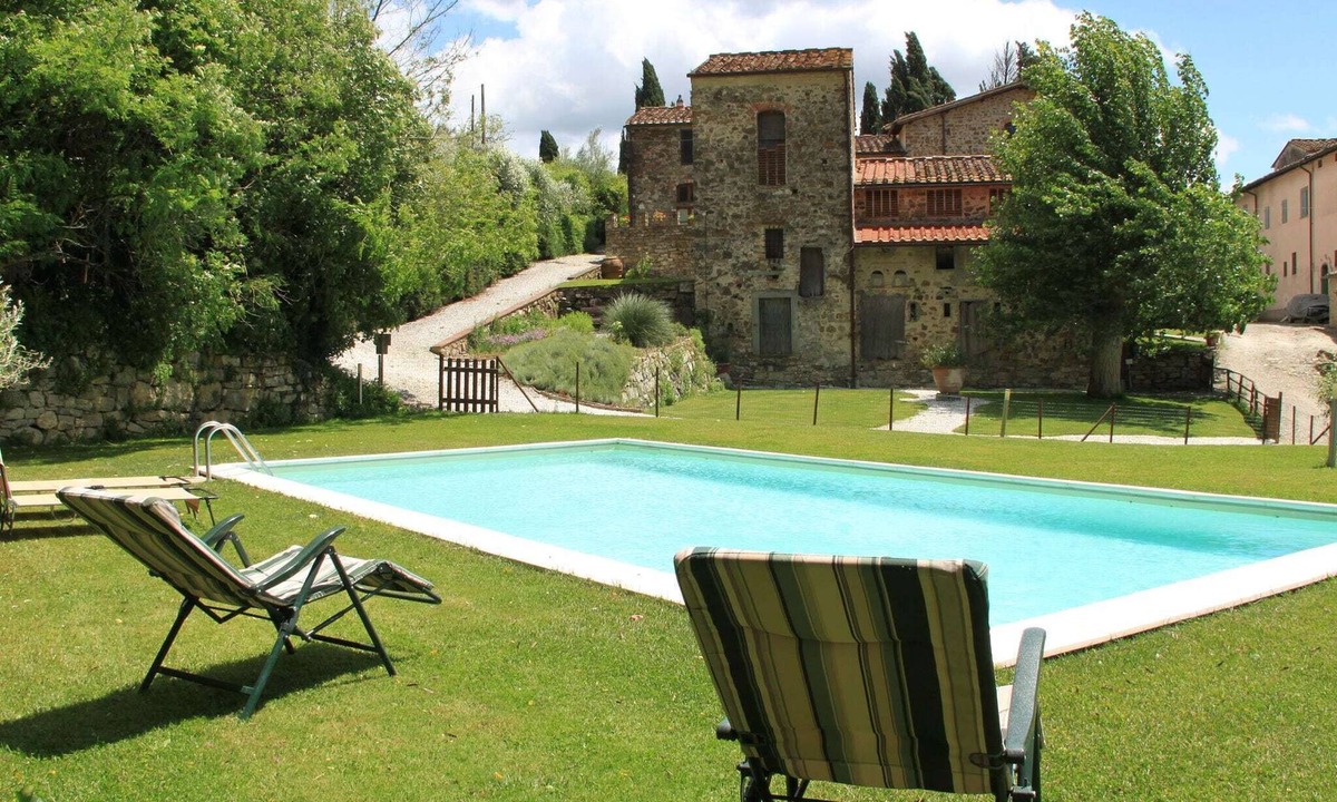 Sesto Fiorentino House | Idyllic Tuscan Hideaway with Pool and spa