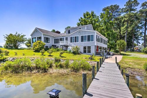 Reedville House | Idyllic Waterfront Home w/Game Room & Dock