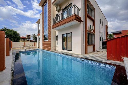 Malavli Villa | II SANAM VILLA ll