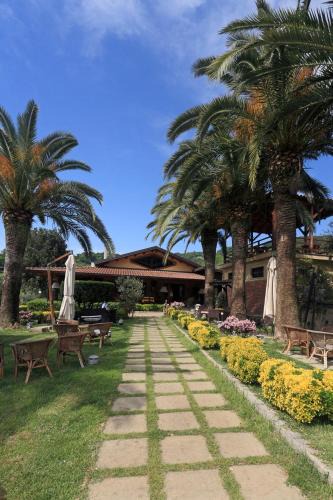 Maierato House | Il Borgo sul Lago