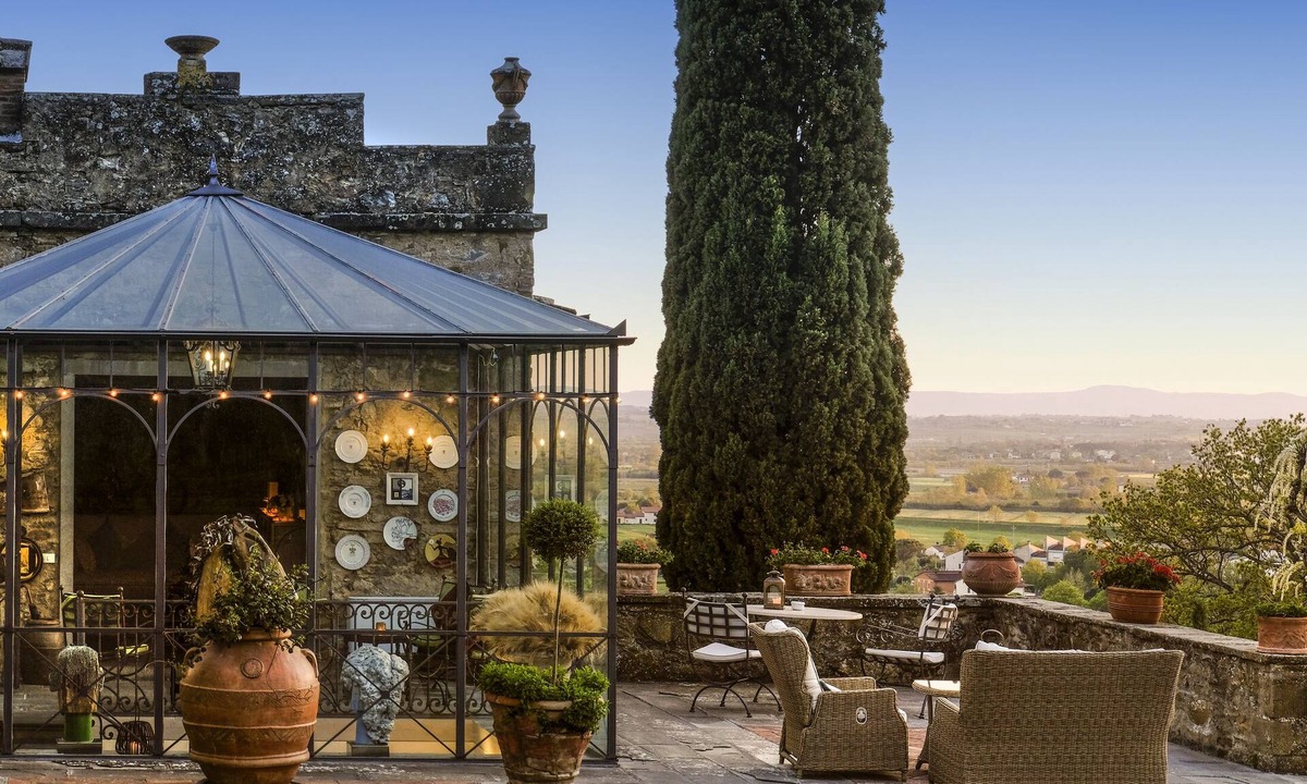 San Pietro a Cegliolo Hotel | Il Falconiere - Relais e Chateaux