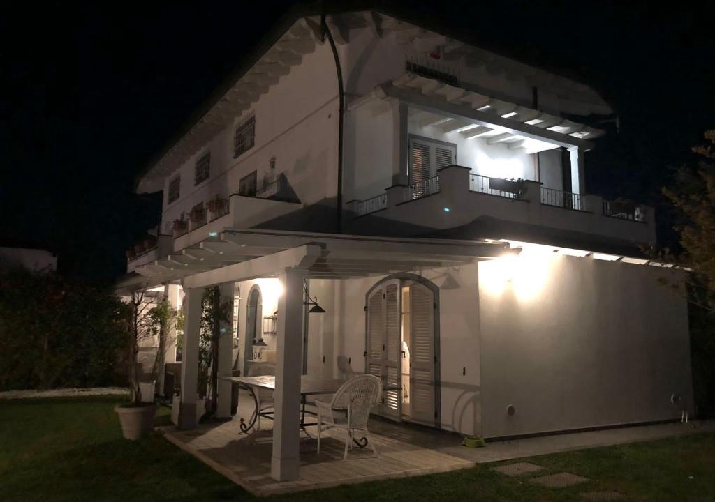 Cinquale Villa | Il Melograno