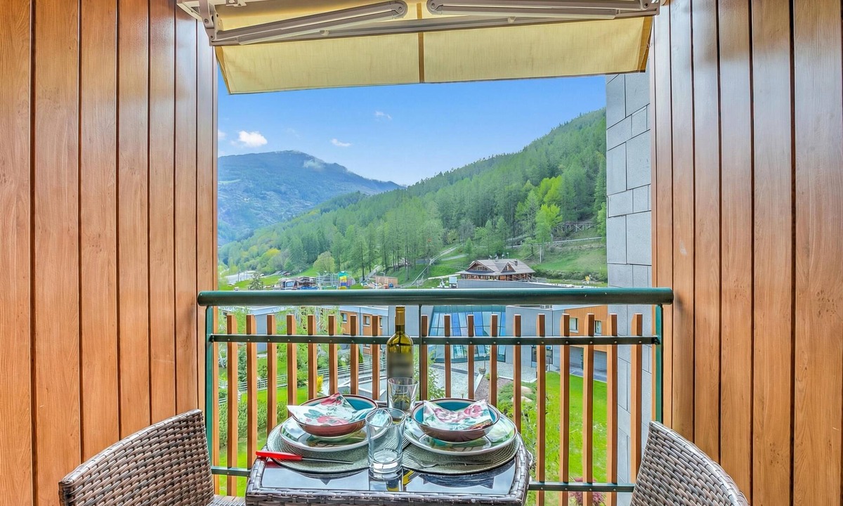 Bardonecchia Apartment | Il Mughetto Campo Smith On The Ski Slopes, Bardonecchia, Italy