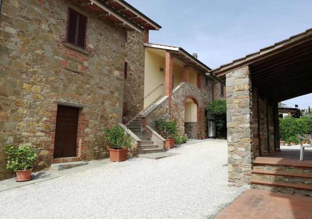Lucignano House | Il papavero verde