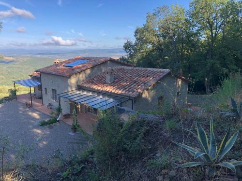 Castel del Piano Apartment | il peperino