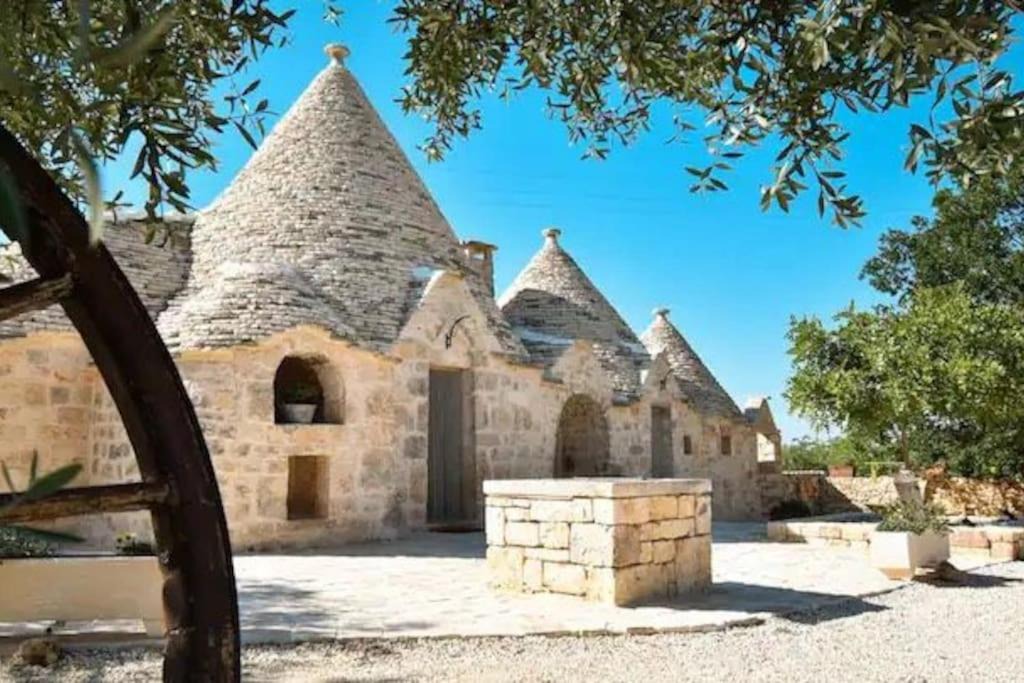 Alberobello House | Il Trullo dei mille colori