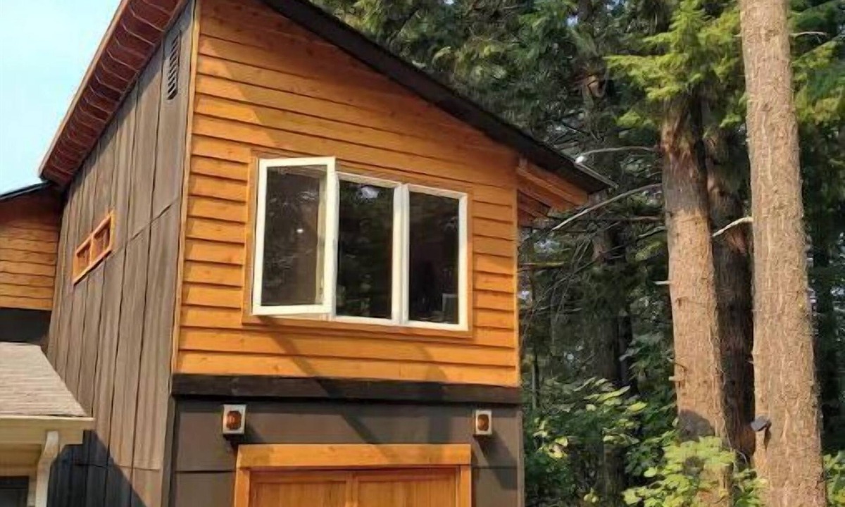 Stevenson House | Iman Treetop Loft