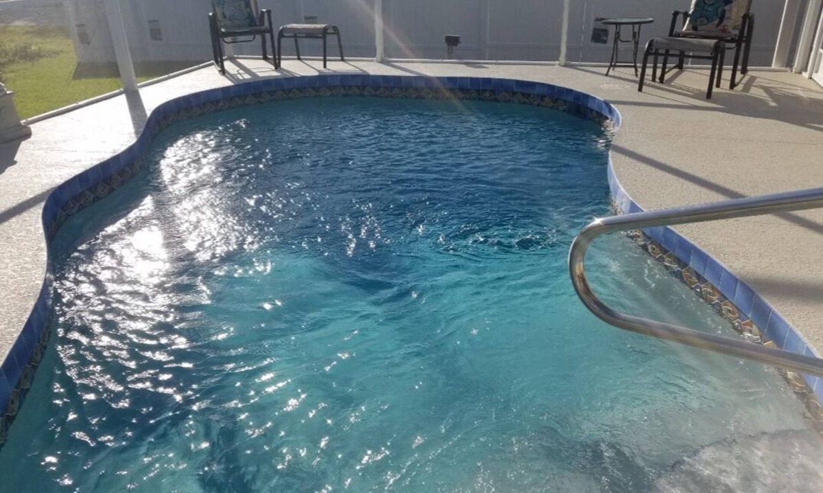 Englewood East House | IMMACULATE 3 bedroom 2 bath/pool home. 4 New appliances in Dec 2023